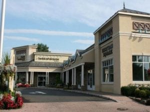 Commercial Building Washing